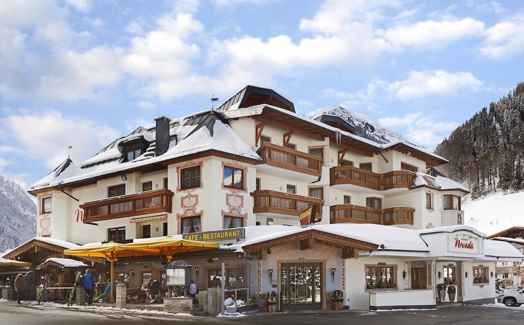 Hotel Nevada Ischgl Exterior photo